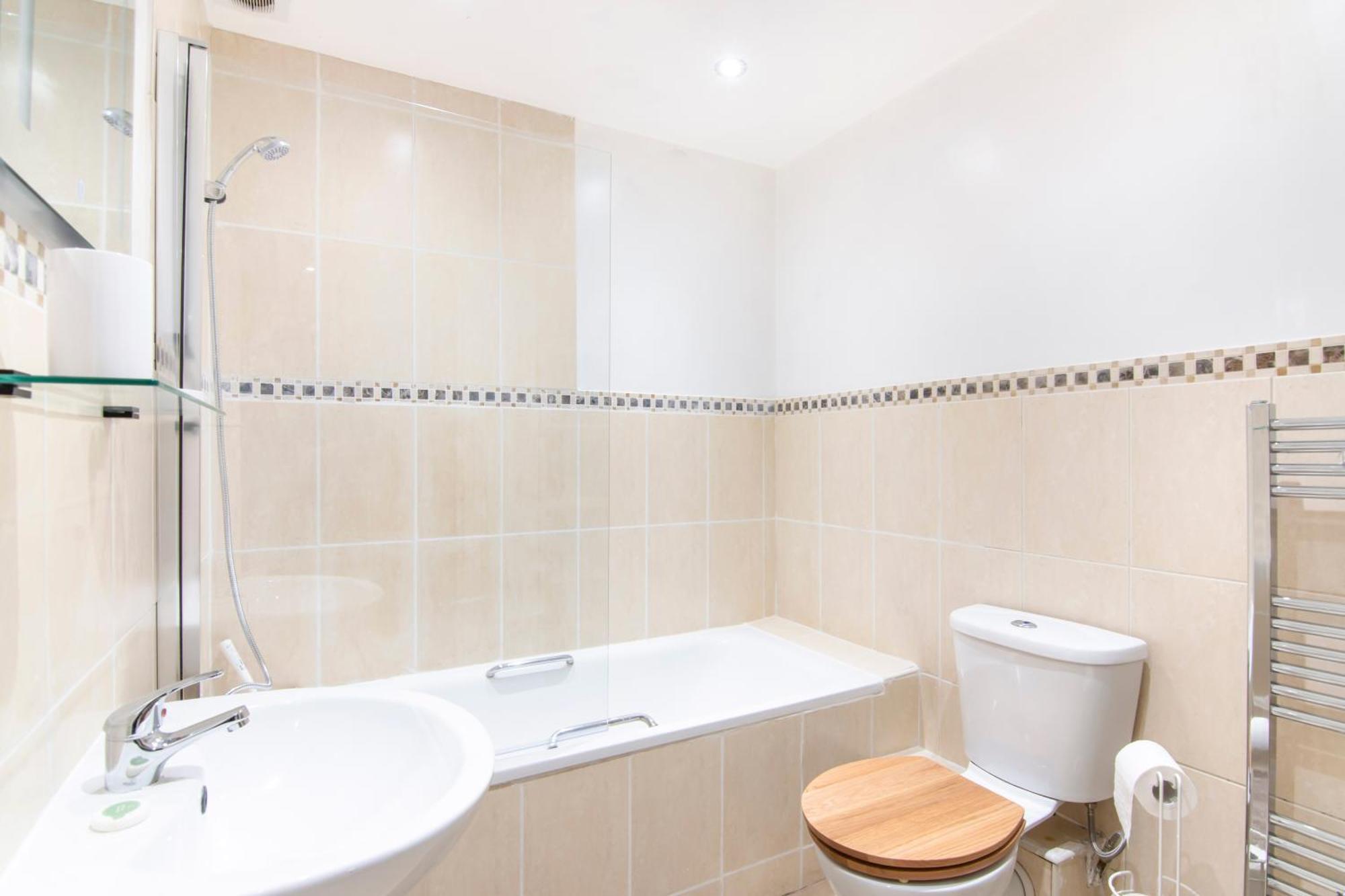 The Roost Group - Bedford House Apartments Gravesend Room photo
